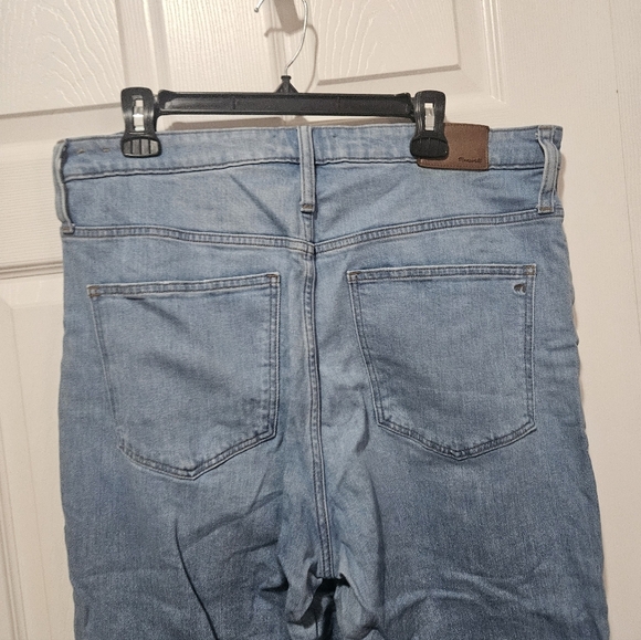 Madewell Slim Wide-Leg Jeans in Eastwick Wash 33 - Picture 3 of 7